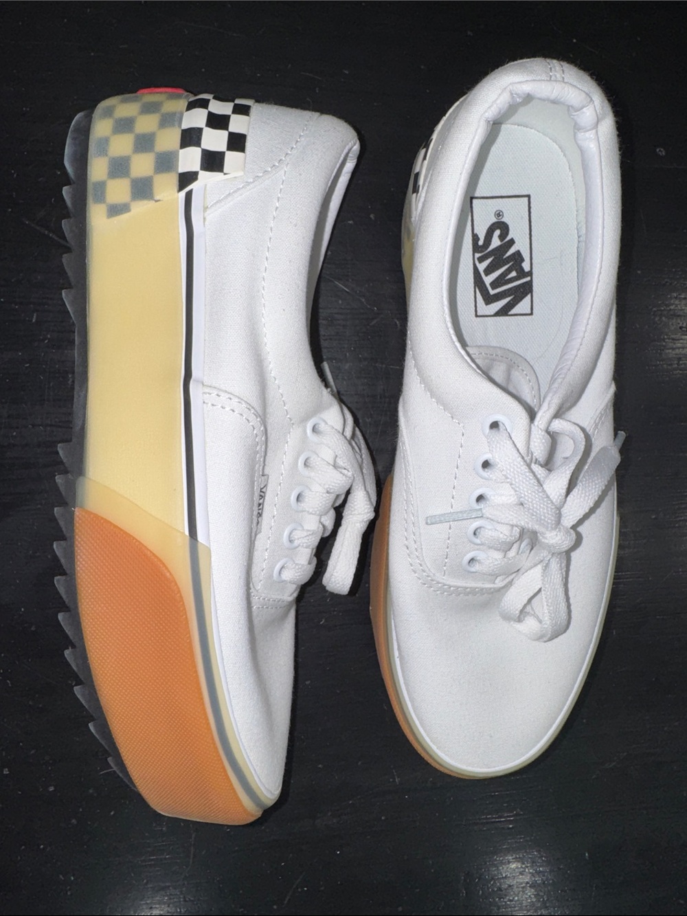 VANS off the wall white platform women’s sneakers. size 8.5. checkerboard heel.